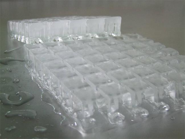 制冰机冰块效果图